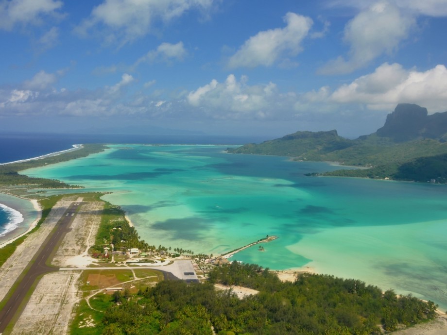 Private Jet Charter to BOB: Bora Bora Airport
